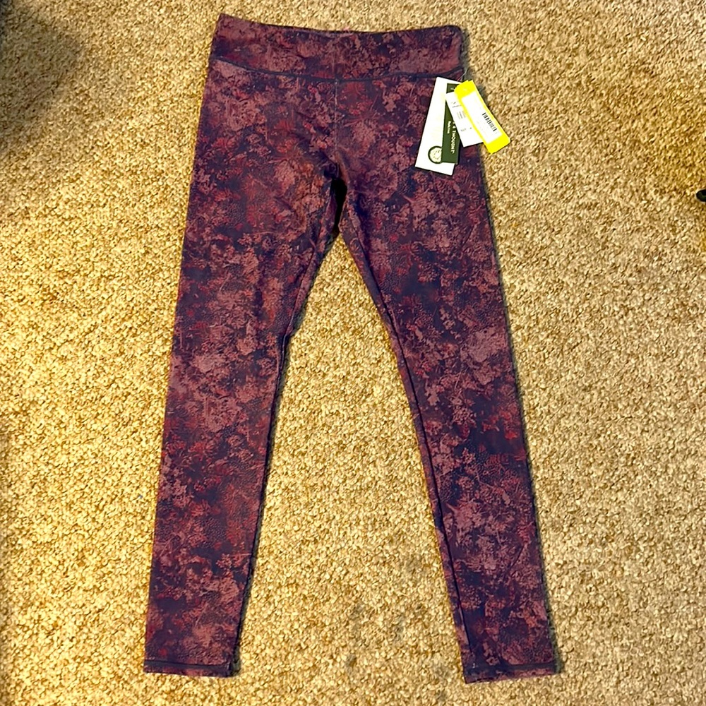 NWT girls size 14 Threads 4 Thought active leggings